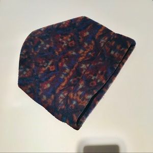 Columbia- adult L/XL fleece hat- multi coloured